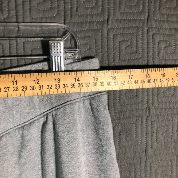 Under Armour Sweatpants Womens Size Large Loose Grey Gray - Picture 5 of 7